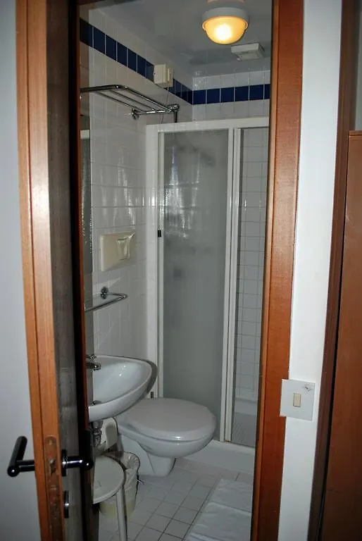 ונציה Hotel Rossi