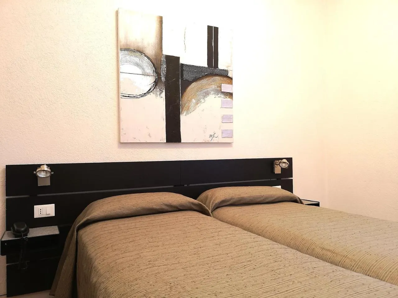 ונציה Hotel Rossi 0*,  איטליה